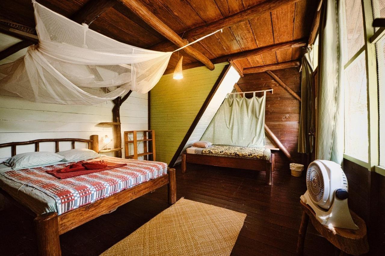 Hotel Casa Perico Рио-Дульсе Экстерьер фото