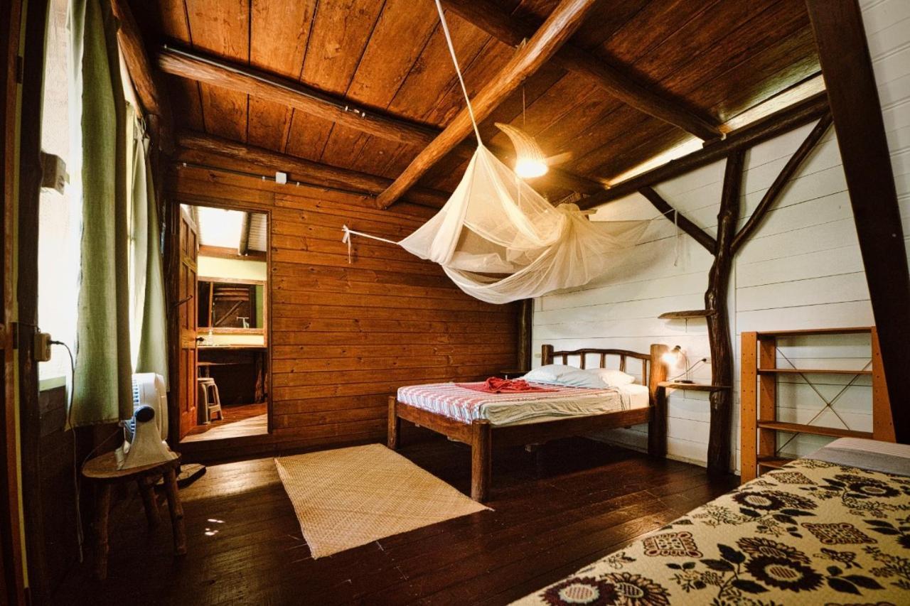 Hotel Casa Perico Рио-Дульсе Экстерьер фото