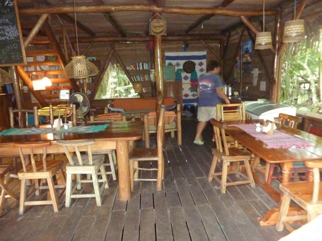 Hotel Casa Perico Рио-Дульсе Экстерьер фото