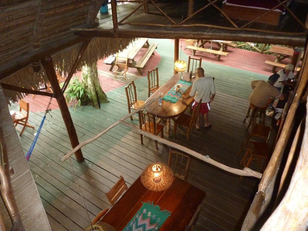 Hotel Casa Perico Рио-Дульсе Экстерьер фото